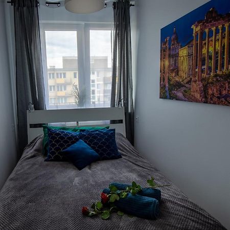 Apartament Marta Varşovia Exterior foto